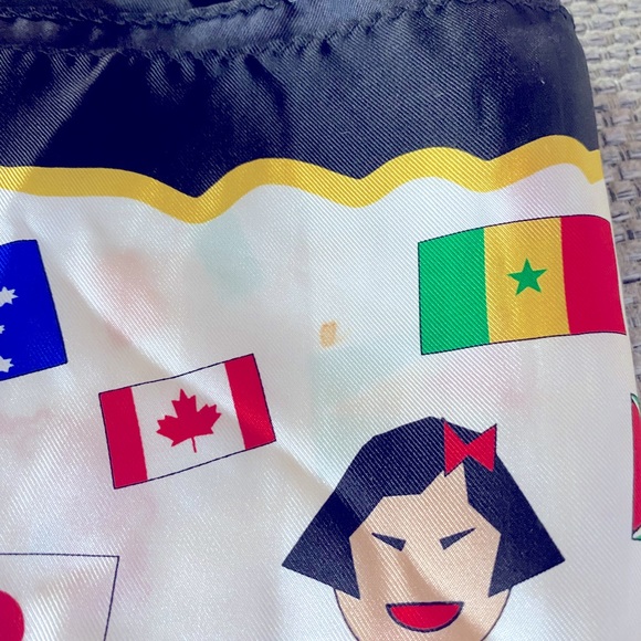 St. Jude Children's Research Hospital Womens Square Scarf White World Hope Silk - Picture 4 of 5